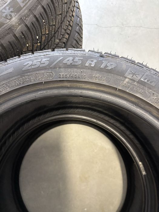 Anvelope iarna 255 45 19 Michelin Pilot Alpin