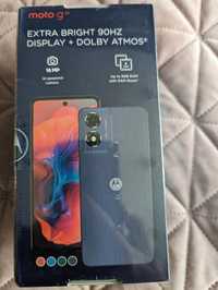 Motorola moto g04 + безжични слушалки