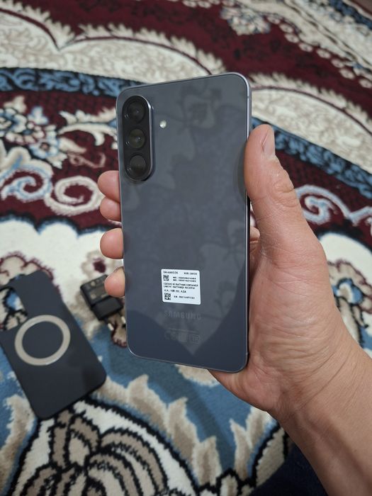 Samsung Galaxy A56 8/256 sotiladi