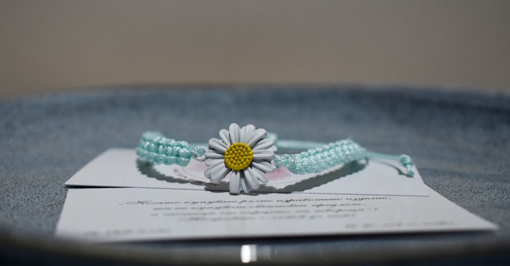 Ръчно плетени гривни