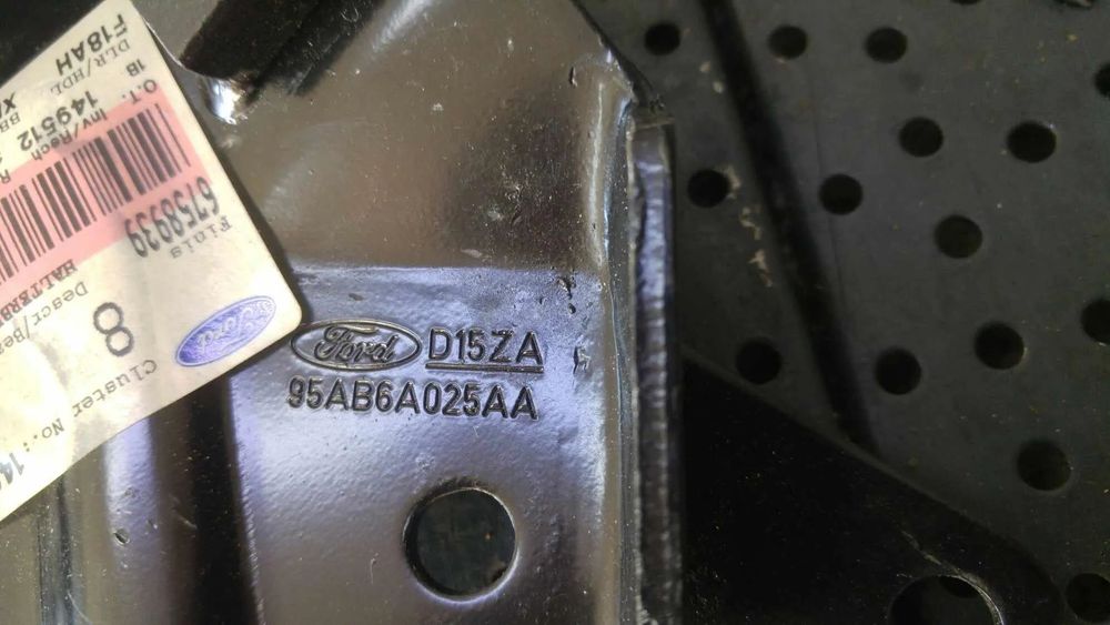 Suport cutie viteze ford escort 95ab6a025aa