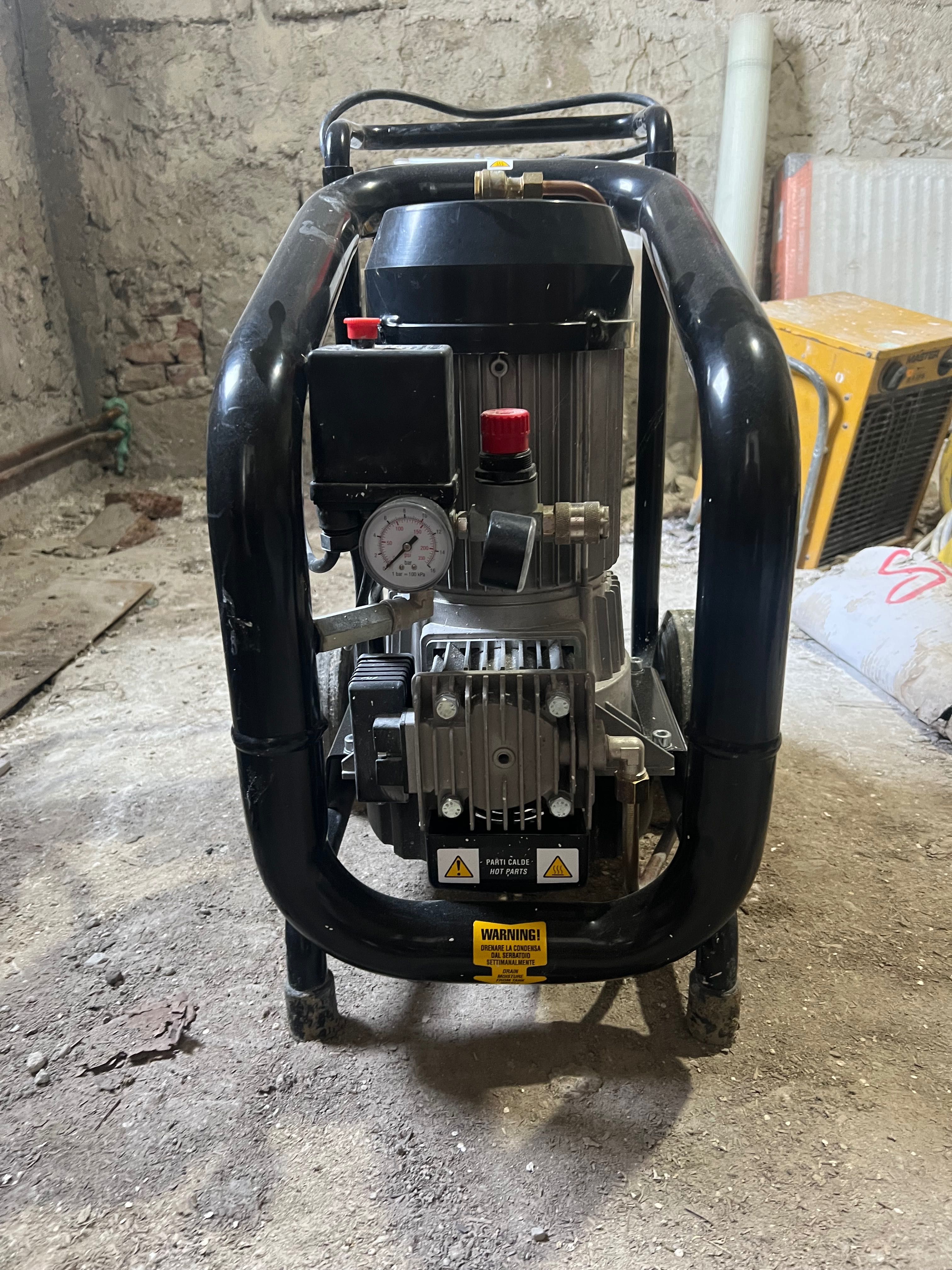 Pompa de glet, decorativa, Bisonte, PCS-T5, 15 l/minut, 2.2 kW