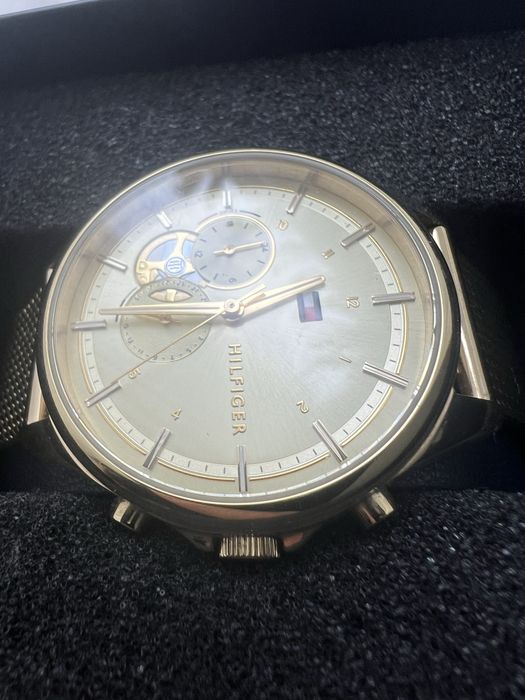 Ceas Tommy Hilfiger - Quinn cronograf 1782417