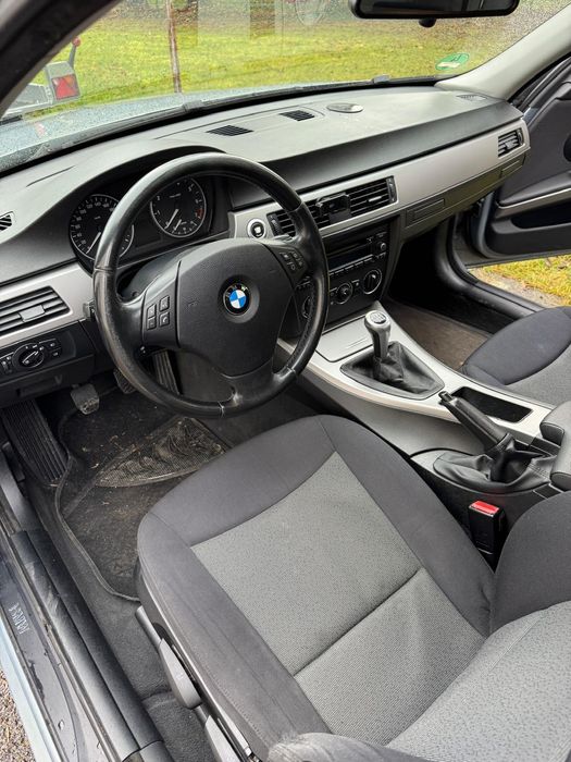 Vând BMW 320i  E91, 2007