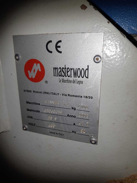 CNC Masterwood Winner 3.2 pentru Lemn cu doar 9000 ore de functionare.
