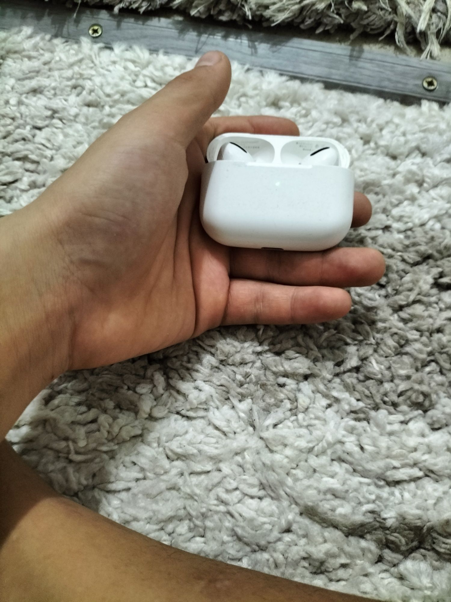 Airpods pro оригинал