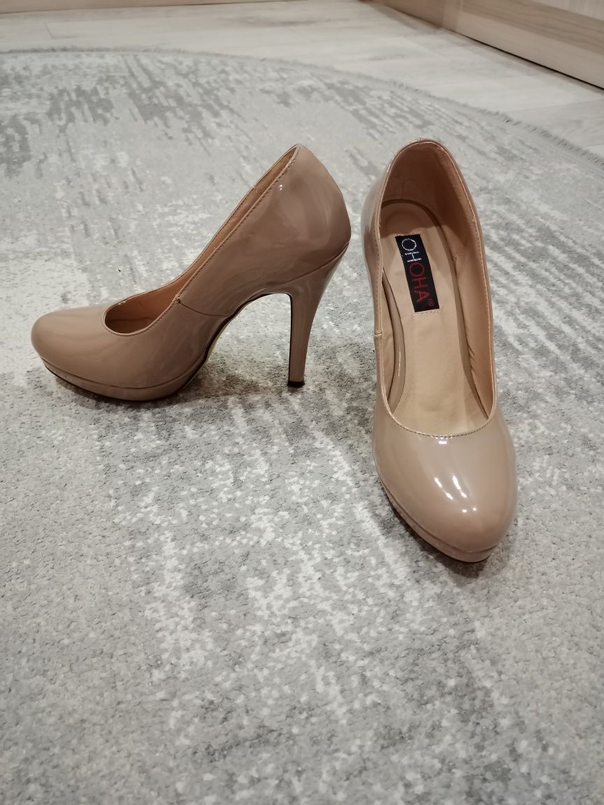 Продам туфли 38р