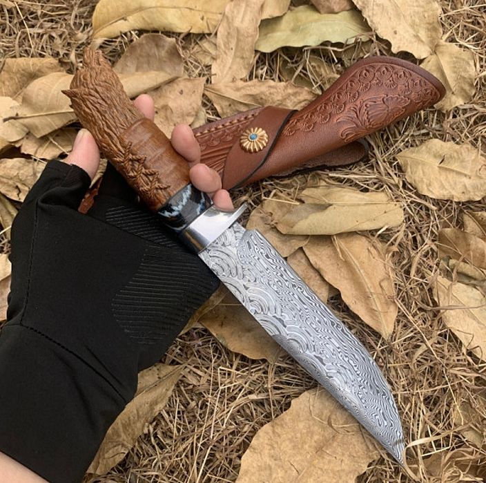 Японски ловен нож MYATO WOOLF DAMASK с кожена кания,LN429