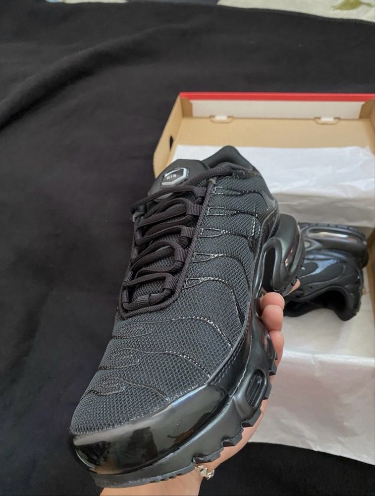 Nike Air Max TN 44