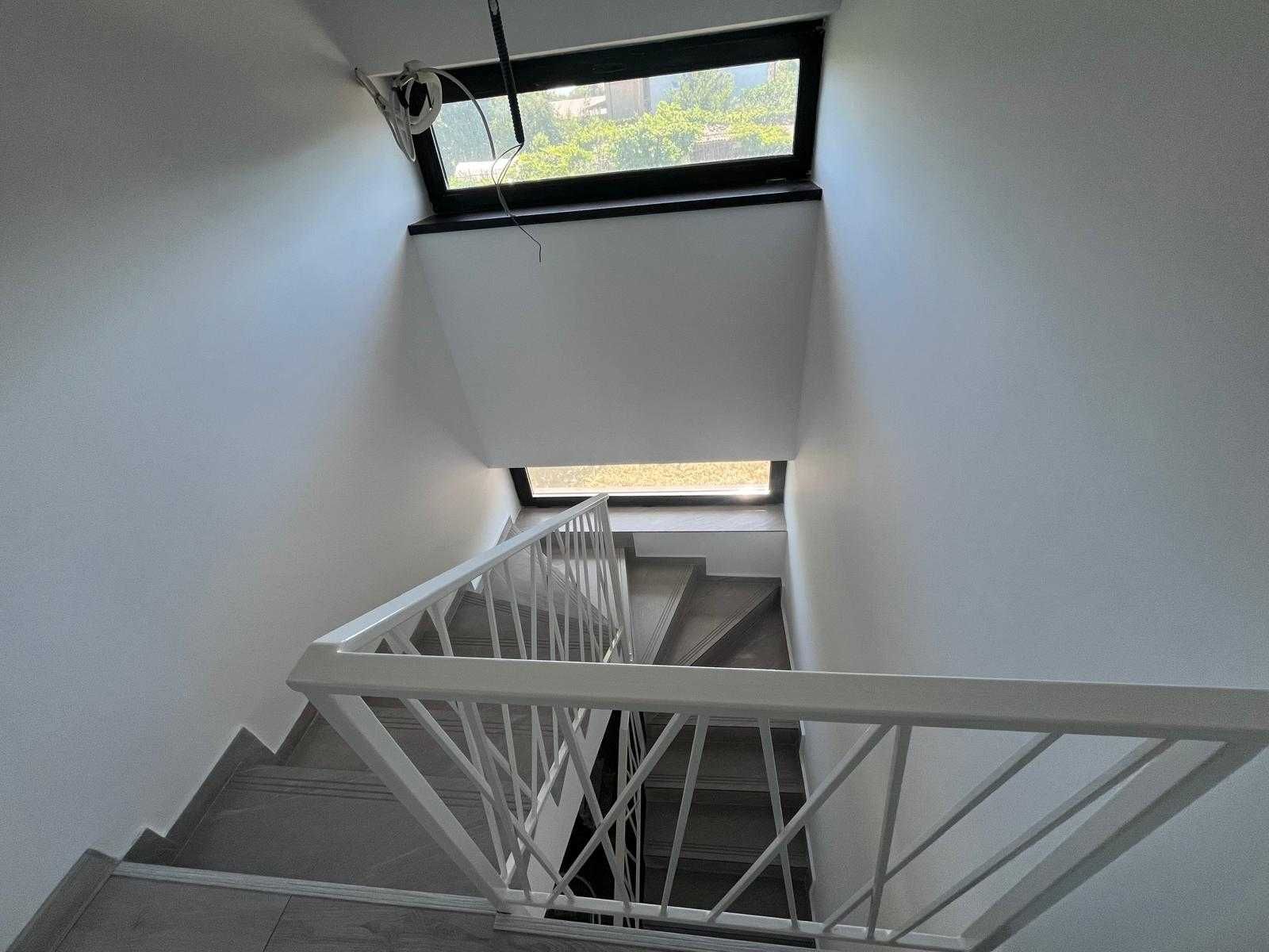 Vand Vila tip duplex P+M - proprietar