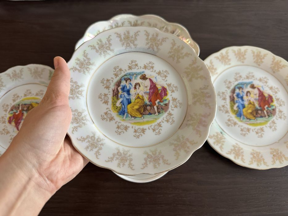 Посуда тарелки порционные, сервировочные