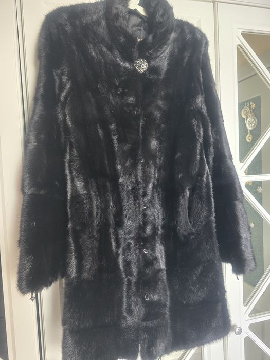 Продам норковую шубу