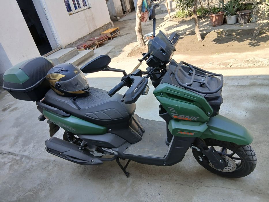 TANK skuter 2024