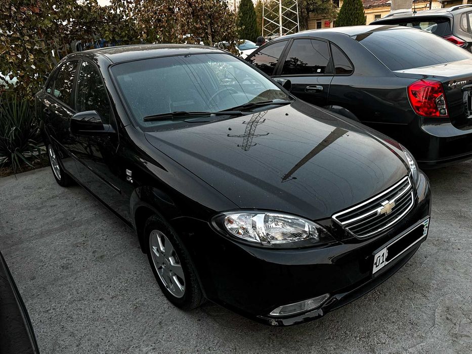 Gentra 2023 йил 3-позиция автомат, краска тоза идеал ҳолатда сотилади!