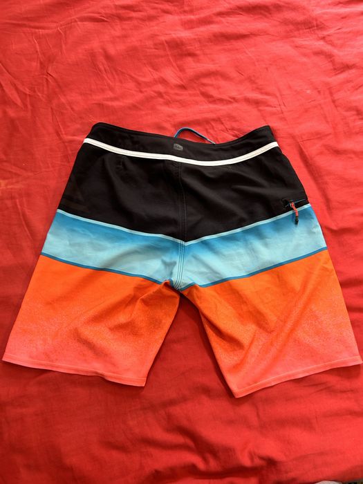 Бански quiksilver L