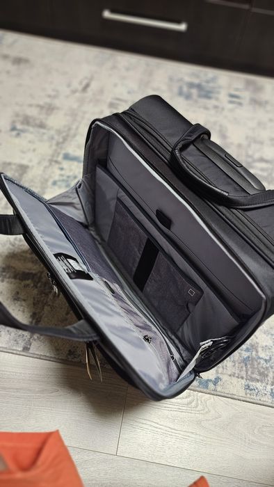 Troller Samsonite Spectrolite 3.0 17.3 pilot