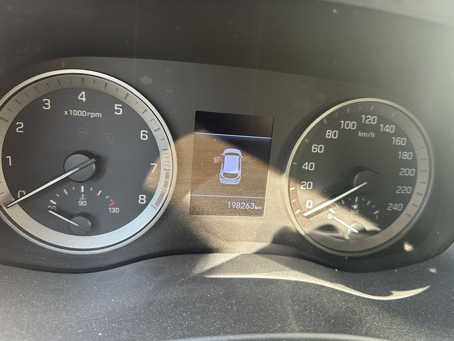 Hyundai tucson automata benzina in stare buna