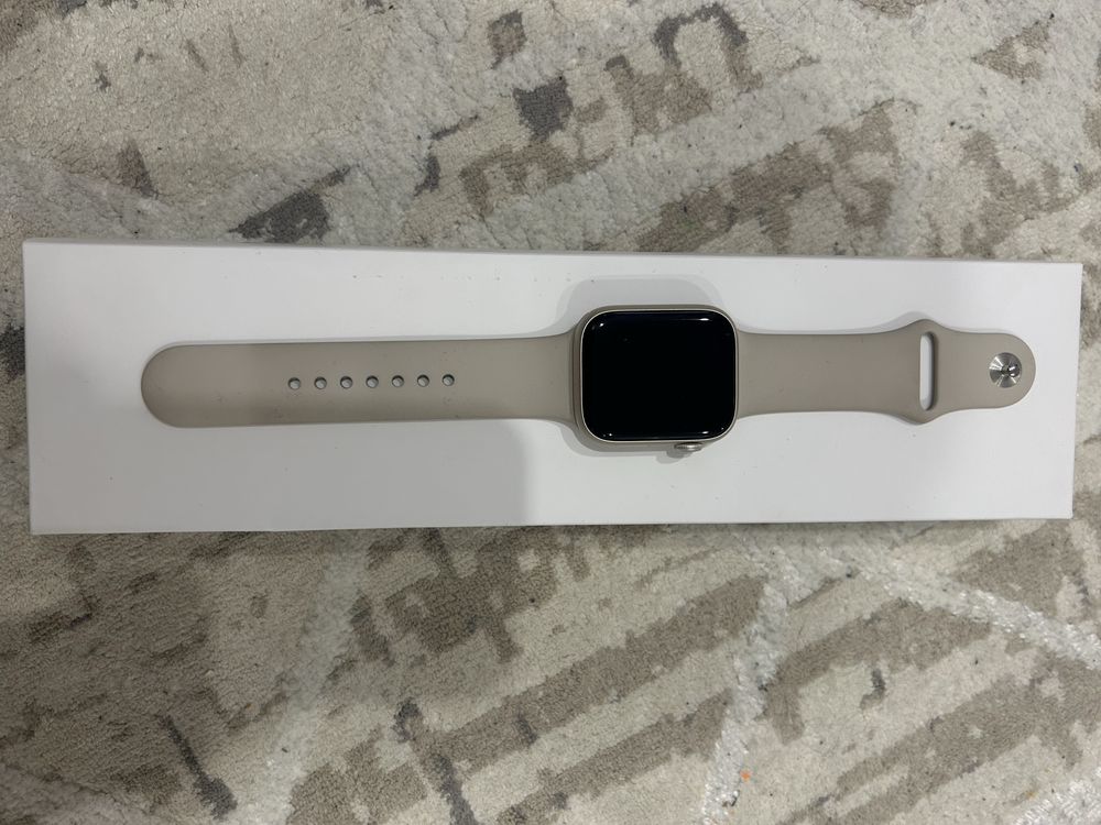 Продаю apple watch 8, смарт часы!