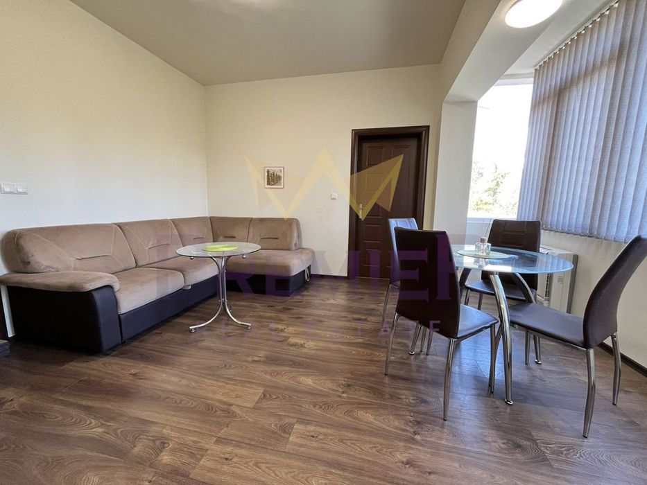 Дава се под наем Тристаен апартамент в Варна, Спортна зала - 80 кв.м за 714 € - Снимка #2