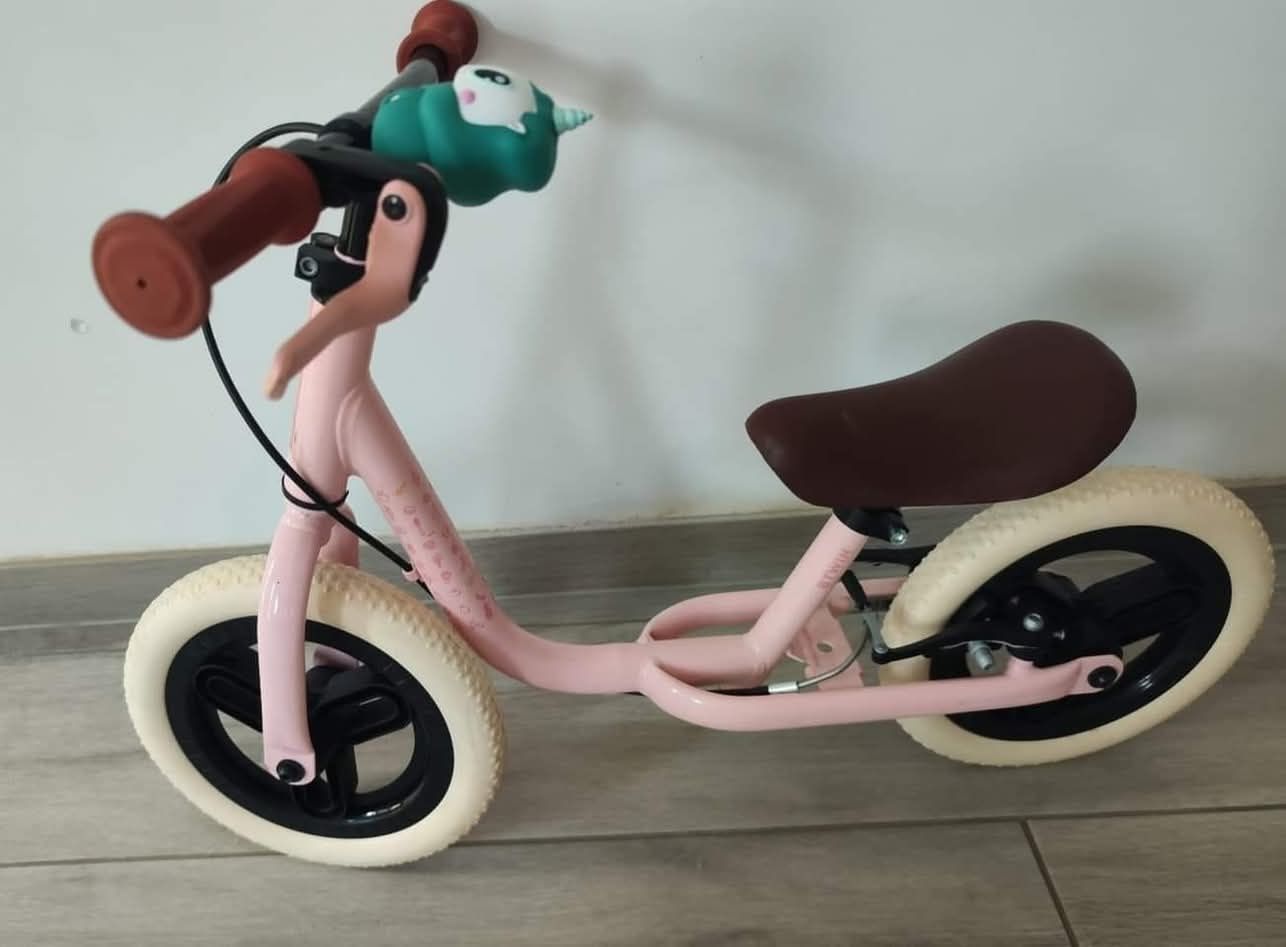 Bicicleta echilibru