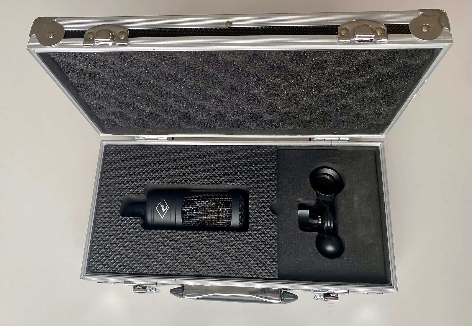 Antelope Audio Discrete 8 Pro Synergy Core