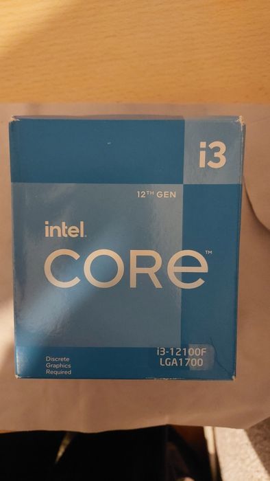 Procesor Intel Core i3 12100F