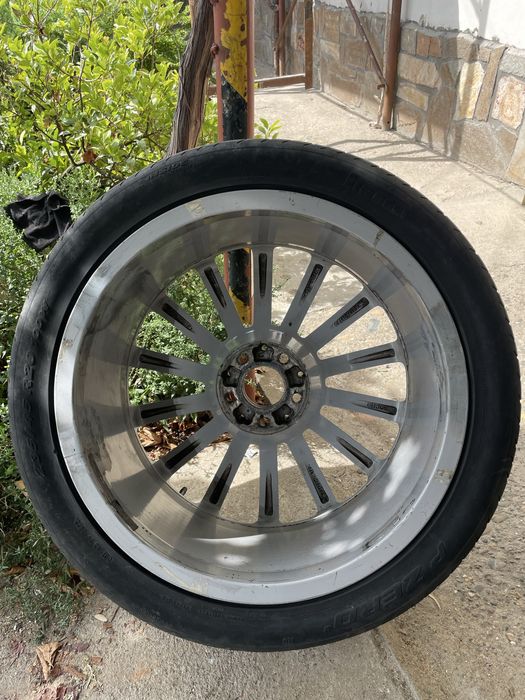 Оригинални AMG джанти Mercedes 20” - с пукнатини