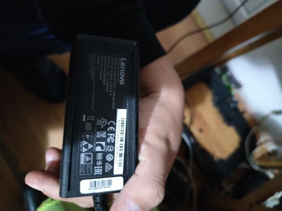 Laptop thinkpad E560