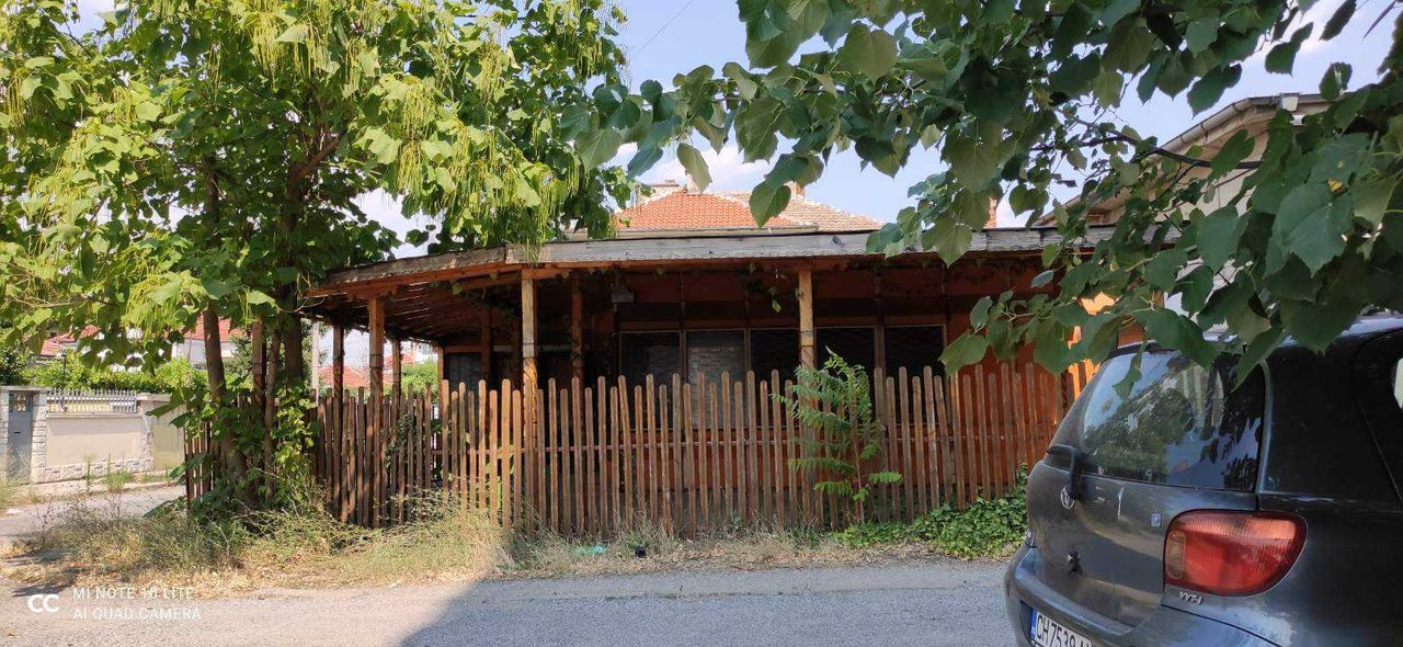 Продава се Магазин в Нова Загора - 300 кв.м за 255 €/кв.м - Снимка #1