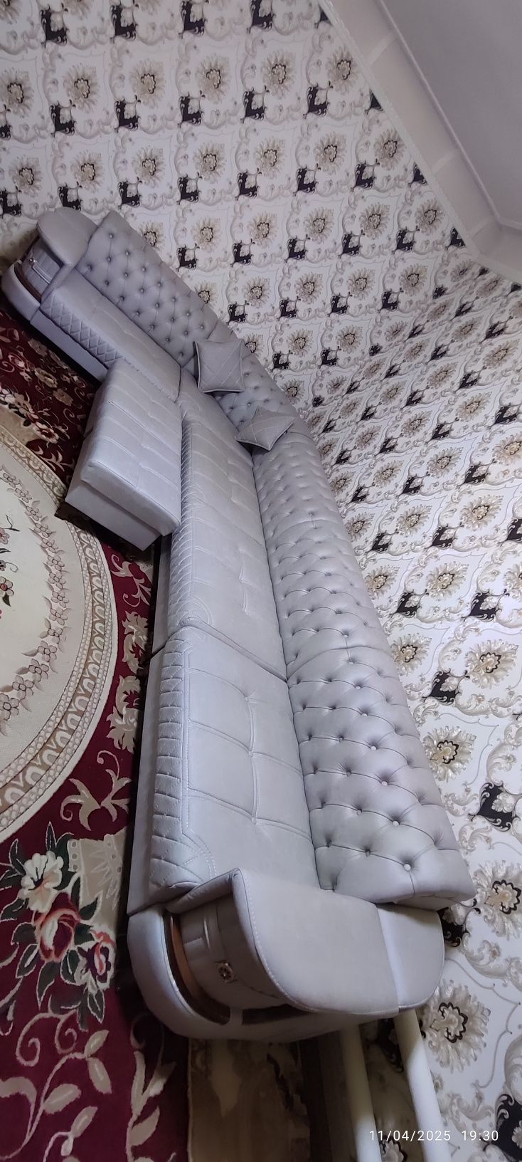 Диван угловой Divan ugalok chestir  fasonda yengi 2x30 4x30