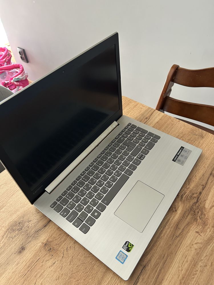 Лаптоп lenovo ideapad 330