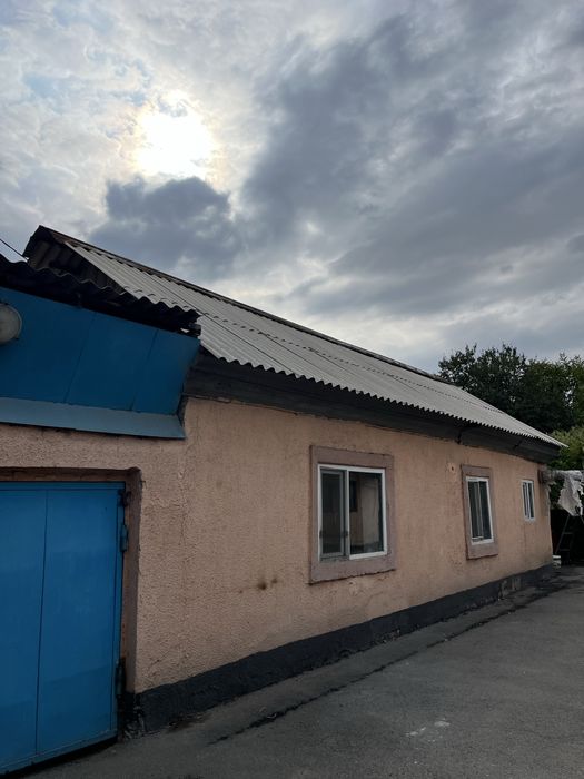 Сдам в аренду Дом с Гарежем центре