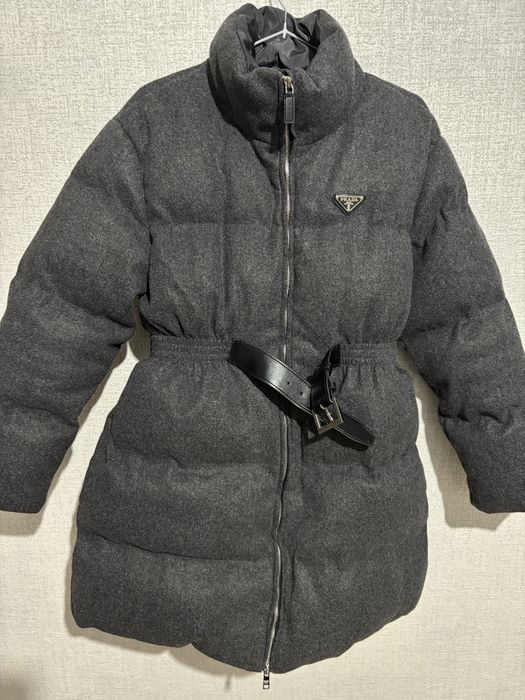 Продам куртку зимнюю,одевалась всего раз,не подошла по размеру