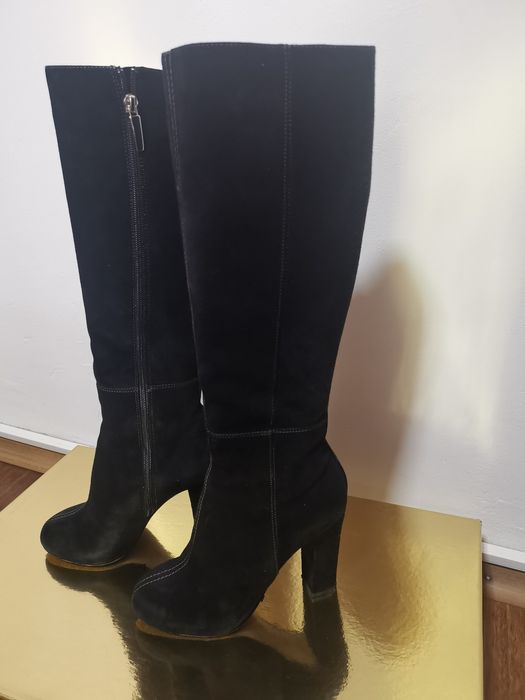 Cizme  din piele întoarsă - damă