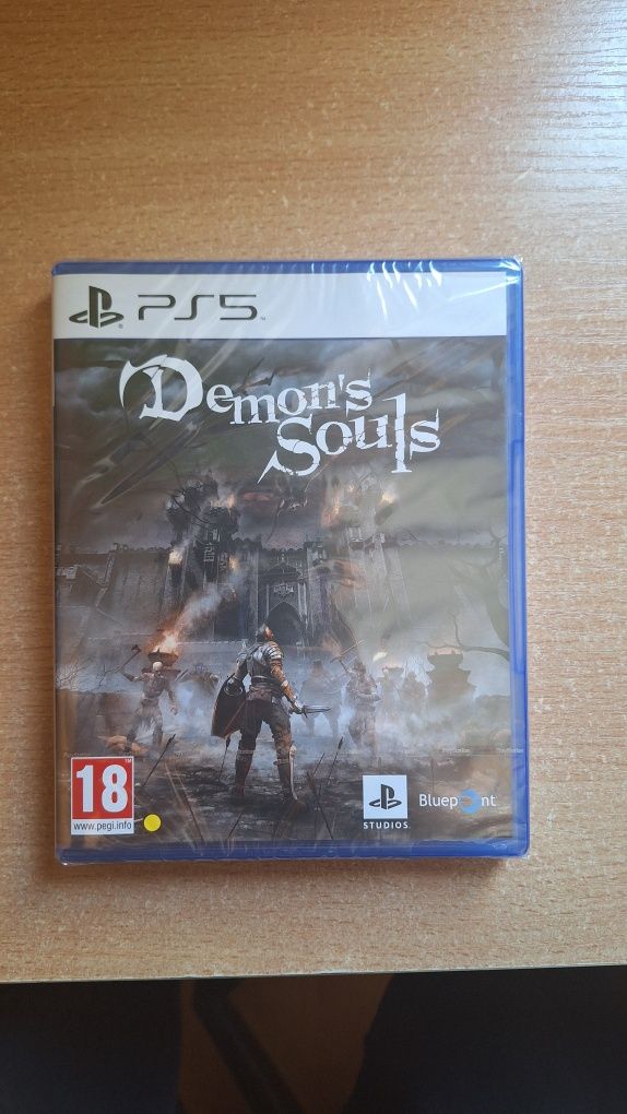 Demon's souls чисто нова