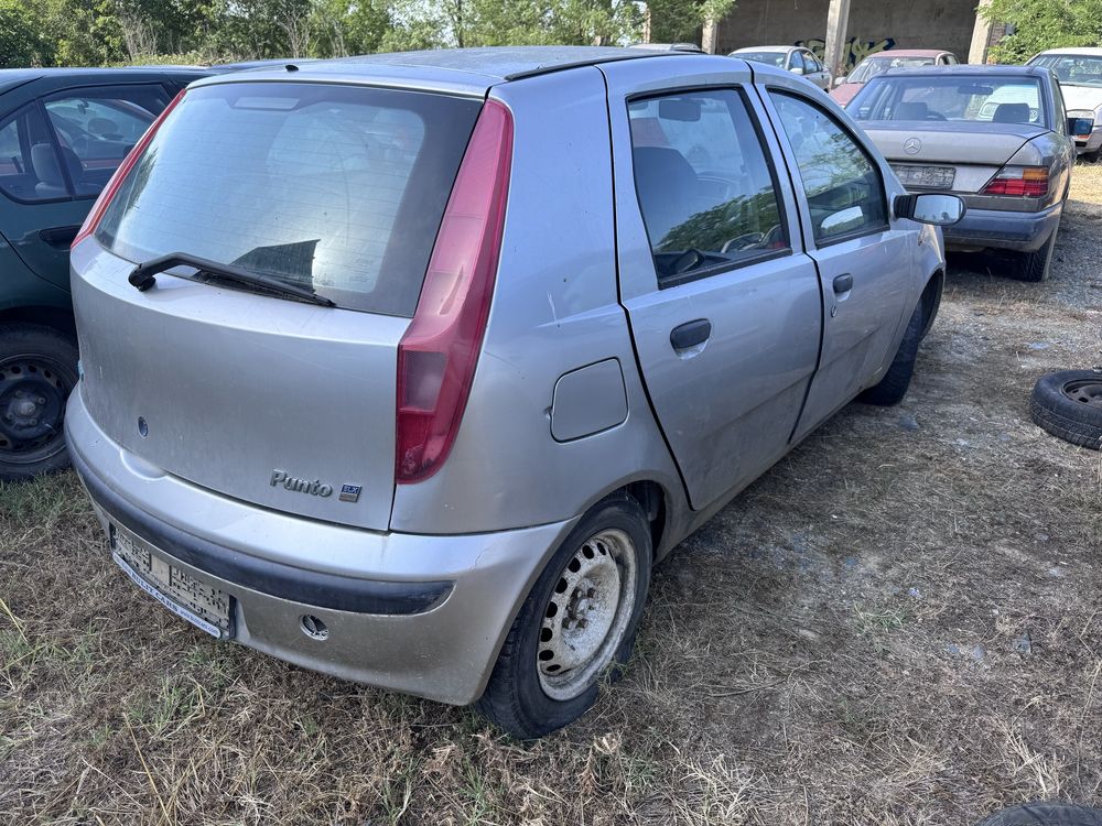 Fiat Punto 1.2i 60hp 2000г На Части