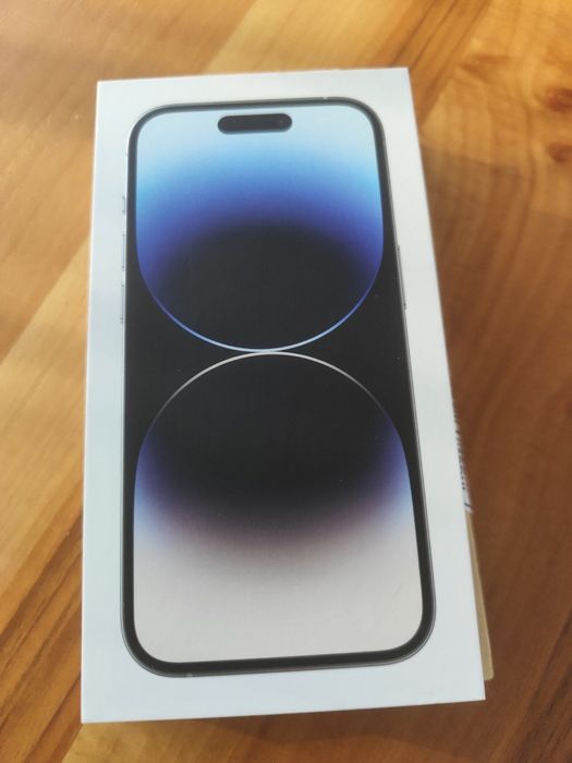 iPhone 14 Pro 128 GB + подарък 3 бр нови стъклени протектора