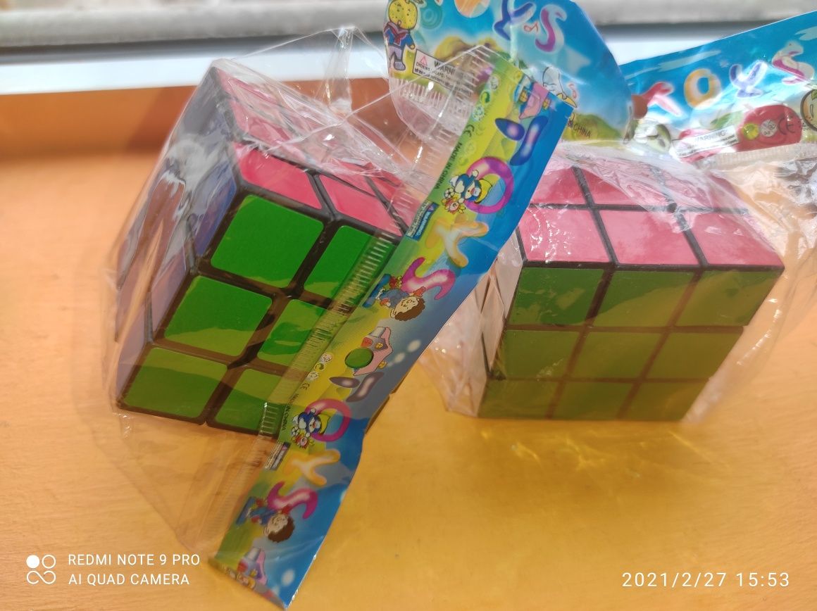Кубики-рубики (2шт.) Новые 5х5см.