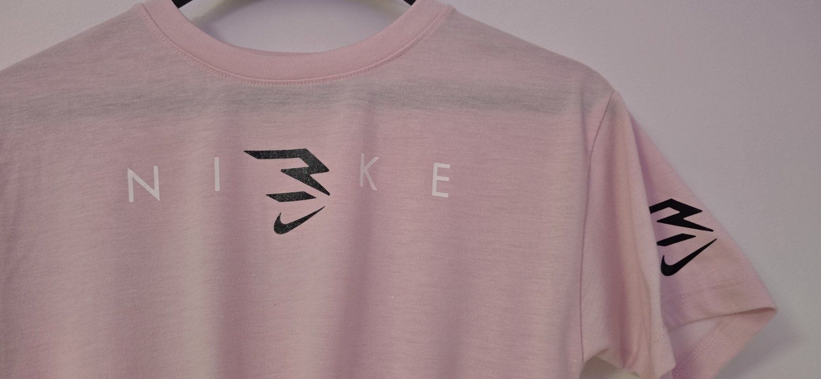 Дамска оригинална блузка.  Nike