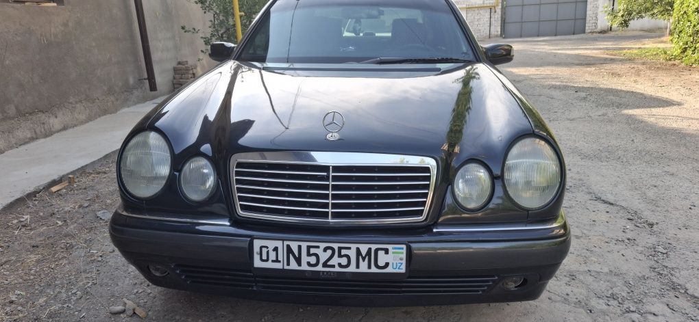 Mercedes Benz w210
