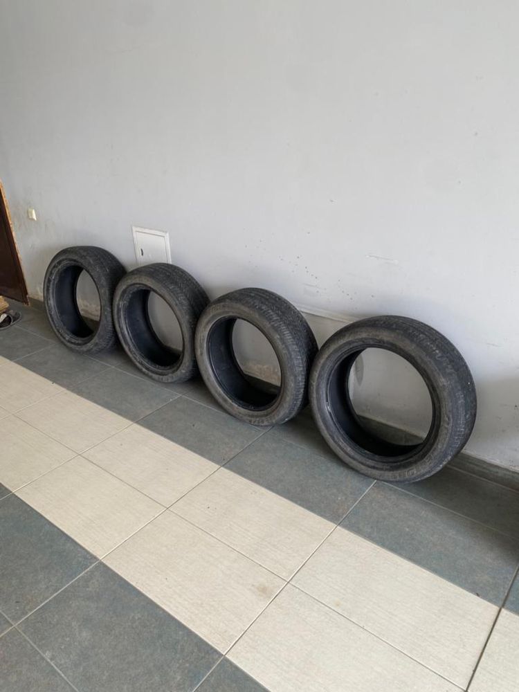 Продам шины Bridgestone