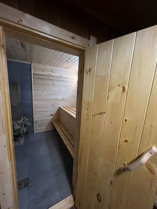 Баня в черте города!Чисто!!Без посторонних запахов!!