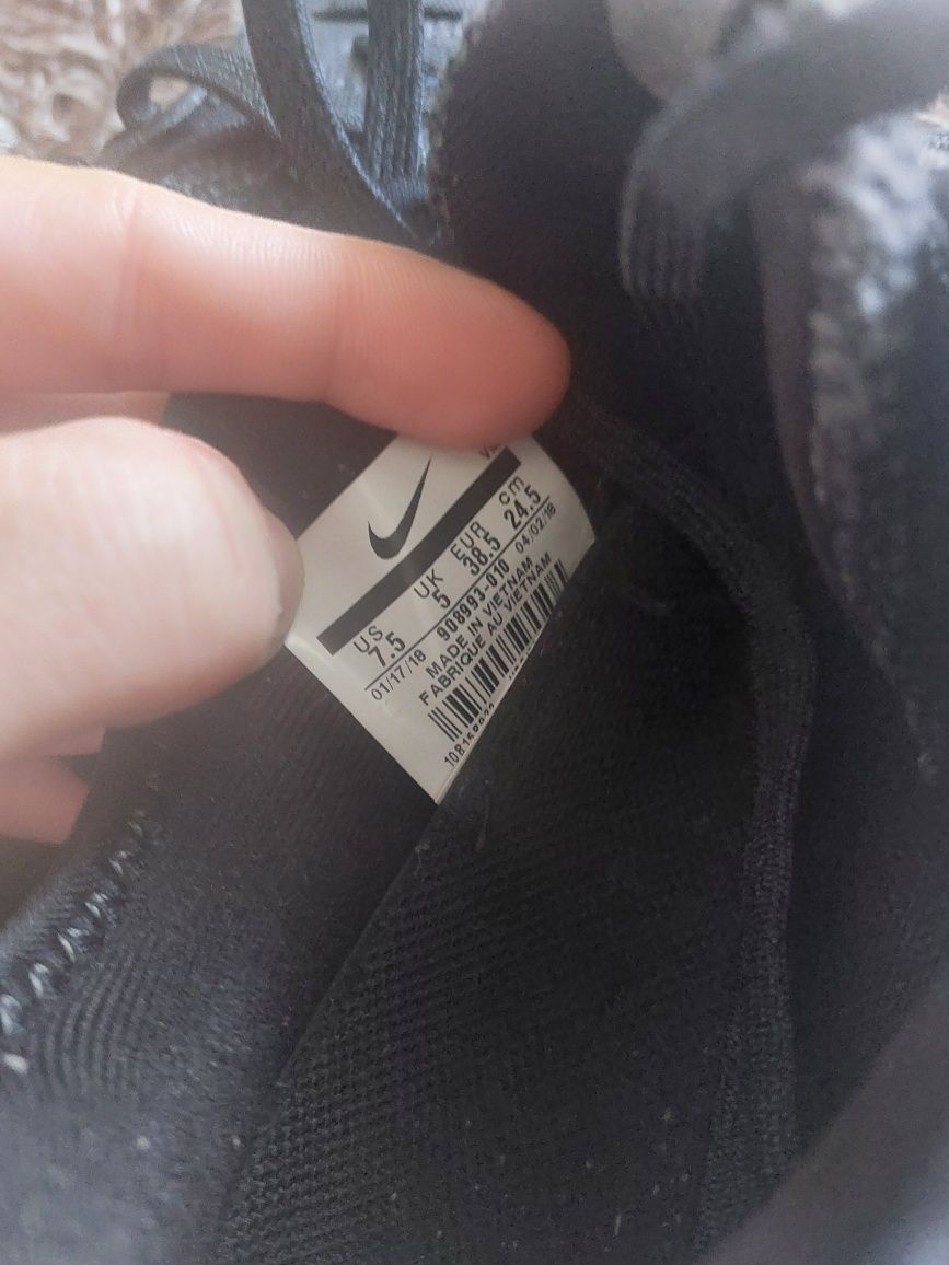 Маратонки nike air max