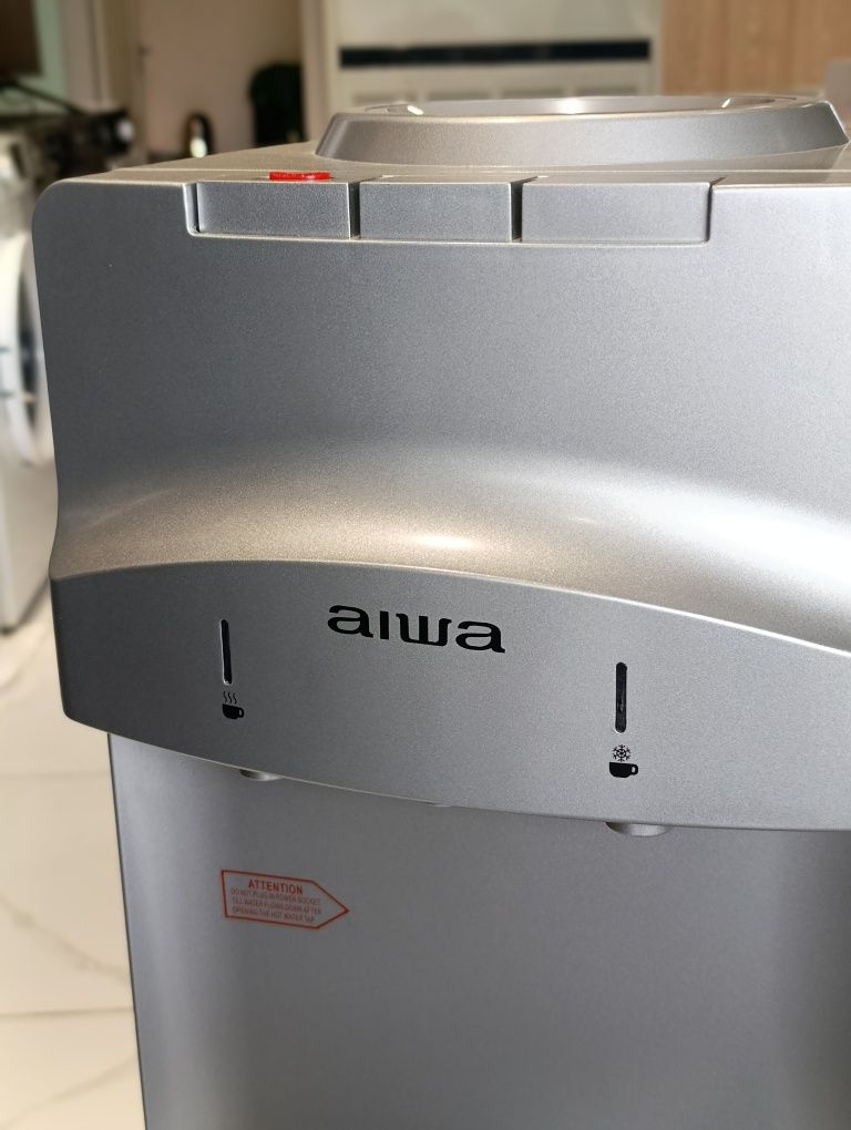 Кулер для воды Aiwa Wawe2 с компрессором