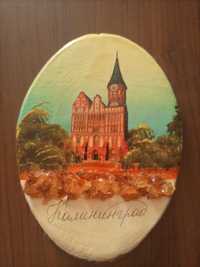 Сувенир с янтарём из Калининграда