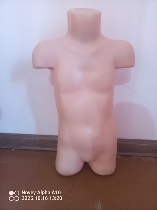 Кийим учун маникен