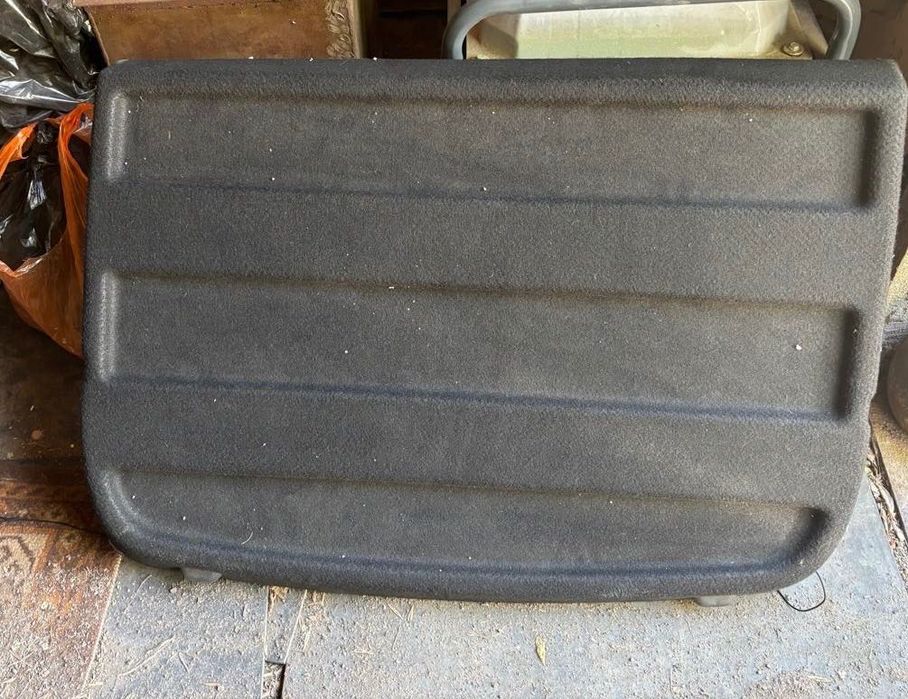 Полка багажника Рено аркана