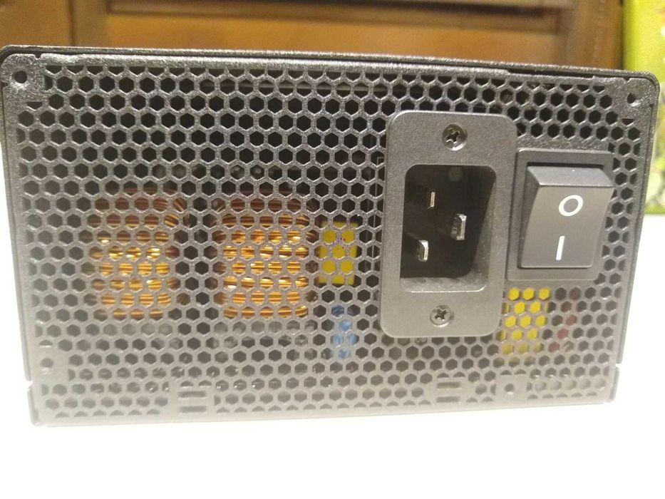 Захранване EVGA 1600 G2 SuperNova