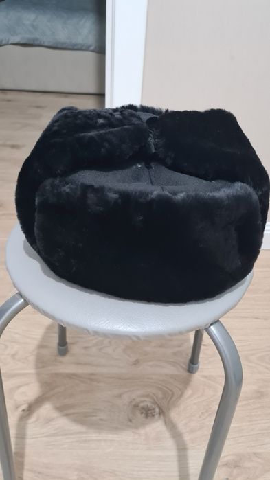 Продаю Шапку Ушанку новая