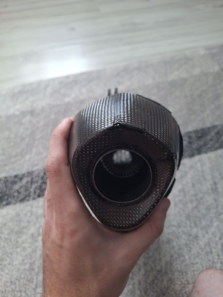 Vând evacuare Akrapovic pentru Aprilia SXV